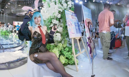 免费VR – Summer Cool Pool Cosplay Event(3D VR180) 1.44GB