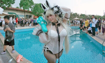 免费VR – Summer Cool Pool Cosplay Event 酷夏泳池 0.98GB