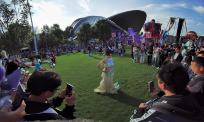 VR资源免费下载 2025王者嘉年华-甄姬-化雀舞-花碎花 182MB