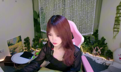 蕊蕊 直播回放 vr双屏电影资源 695MB