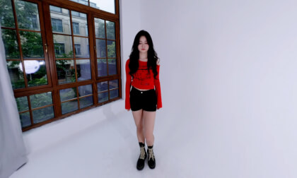 免费VR – 露肩热舞💥Crazy 成人VR视频网