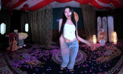 免费VR – 狸妖妖 Something💥 VR电影免费网站