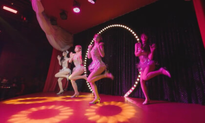 VR资源库网站 4位美女性感热舞太绝